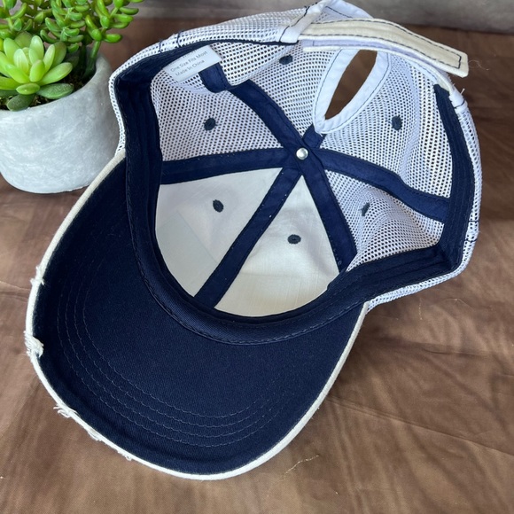 NWOT-WOMEN'S VINTAGE, DISTRESSED, PONYTAIL ADJUSTABEL TRUCKER HAT - Picture 9 of 12